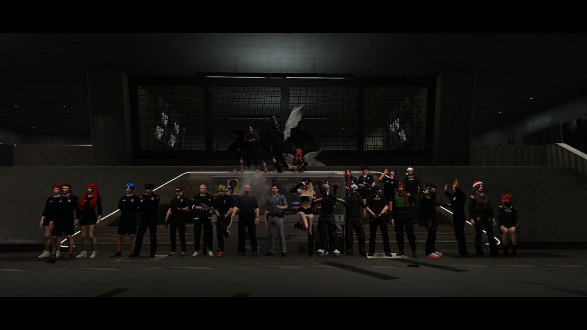 VCRGTA警察楽しかった！！！
警察のみなさんありがとうございました！

#VCRGTA３ 