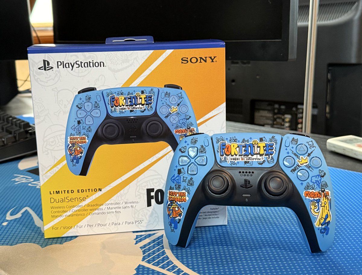 🔥SORTEO MANDO DE PS5 EDICIÓN LIMITADA DE FORTNITE🔥

Para participar:
- ❤️ y ♻️ a este tuit
- Seguir a @PlayStationES y @doblettv 
- Ser residente en España
- Etiqueta a un amigo

📅 Termina el viernes 20 a las 22:00CET 