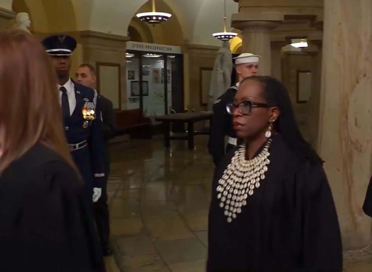 Ketanji Onyika Brown Jackson got on the full armor of Africa. Coweried down for the bat Batman movie about to go down under the dome of the US Capitol. 