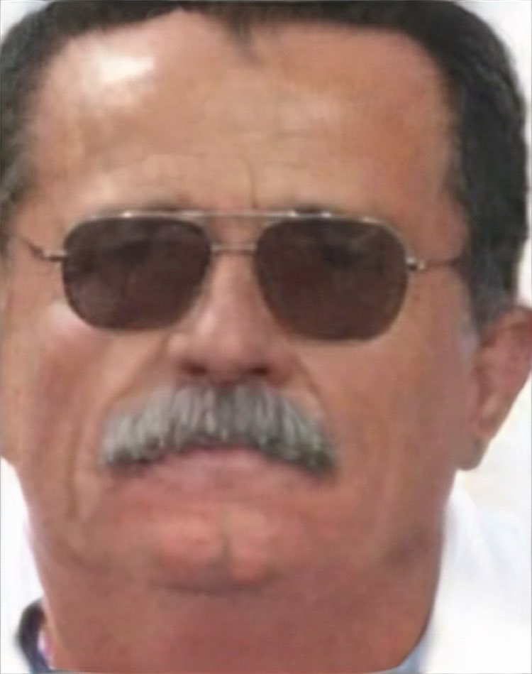 Información de inteligencia informa que así podría verse Nemesio Rubén Oseguera Cervantes alias “El Mencho o Señor de los Gallos” a sus 58 años. Michoacano que ha logrado mantenerse fuera del radar del @GobiernoMX. El Chango lo tuvo vulnerable como esté a los hijos del Chapo. 