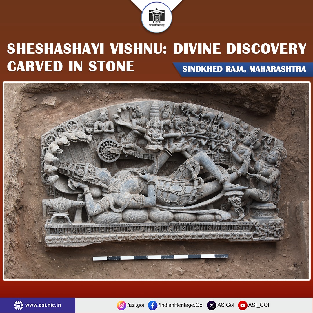 A stunning, intricately carved sculpture of Sheshashayi Vishnu has been unearthed during scientific clearance at Lakhuji Jadhavrao’s Chhatri, Sindkhed Raja (Buldhana), Maharashtra.
The sculpture shows Lord Vishnu reclining on nine-headed Sheshnaga holding Chakra in upper left 