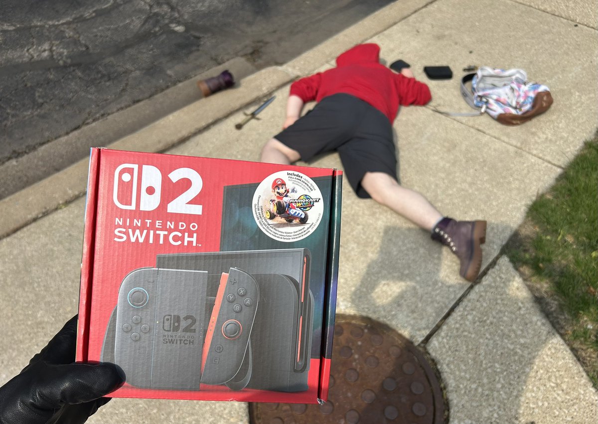Just got my hands on the Nintendo Switch 2. I got it really cheap, can’t wait to play it! 