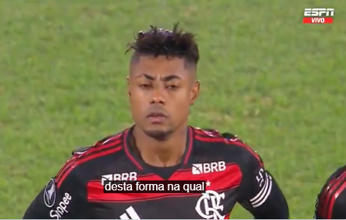 Não é possível que todo mundo ache normal um jogador que foi indiciado por manipulação de resultados continuar jogando. 

O pior: esse jogador ainda é capitão de um dos maiores clubes do Brasil. Esse jogador vai decidindo um jogo de Copa Libertadores. 