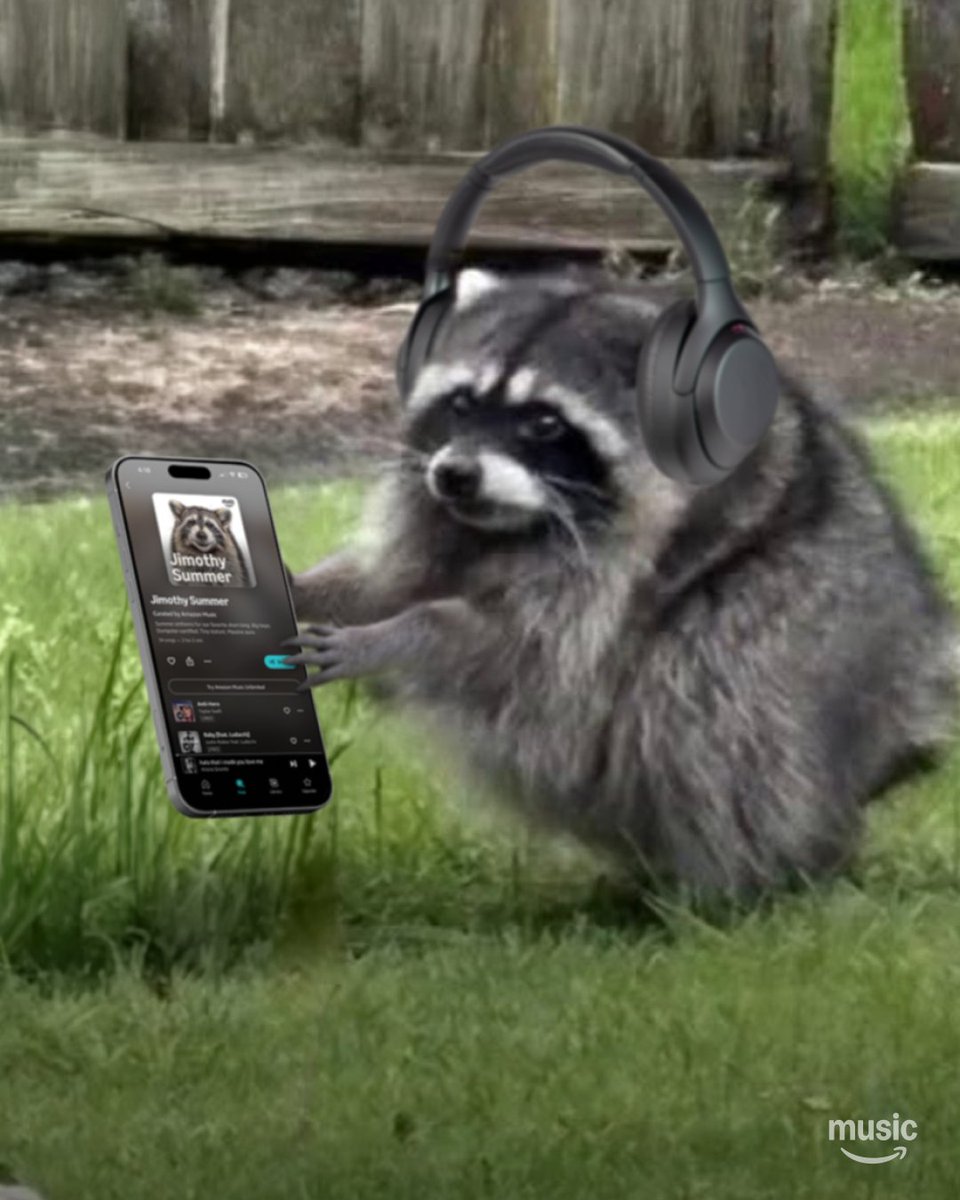 SPOTTED: Jimothy strutting the Seattle streets to his new dumpster-certified playlist.

https://t.co/EiiD56wMC4 