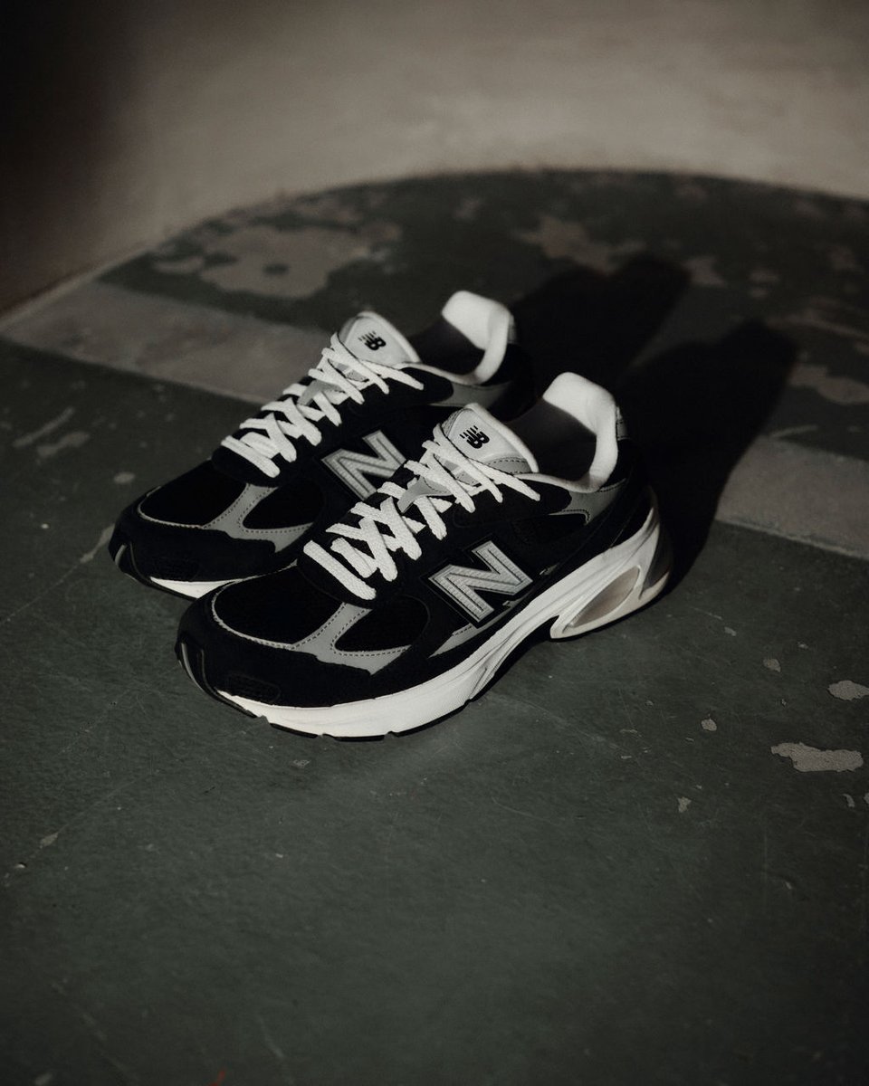 Step in, stand out.
The New Balance ABZORB 2010 just dropped in new colorways exclusive to Foot Locker. Get it now.