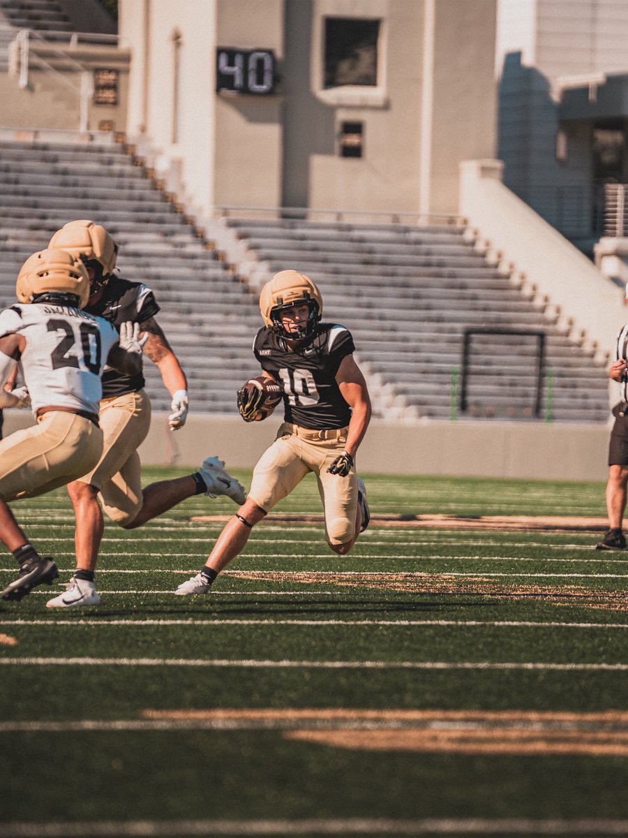Full-speed Saturday ✅

#GoArmy 