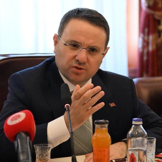 🔵 Akın Gürlek: 

"Menzil Cemaati'ne yönelik bir operasyon çalışması yok." 