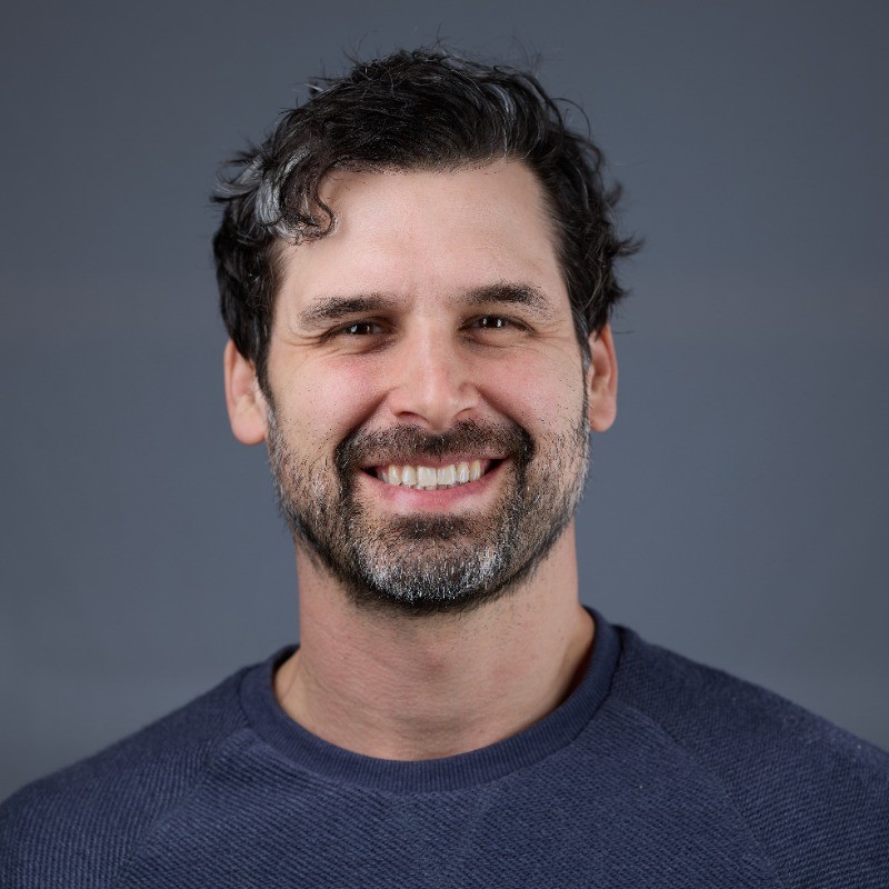 Pursuing a dream to build a company that build Legos for Bible stories, with William Norvell, founder of Tecktones